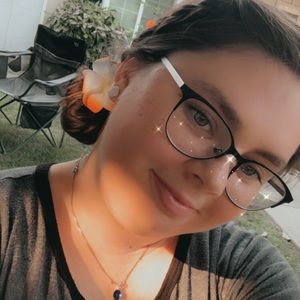 Meet your Posher, Ashlyn